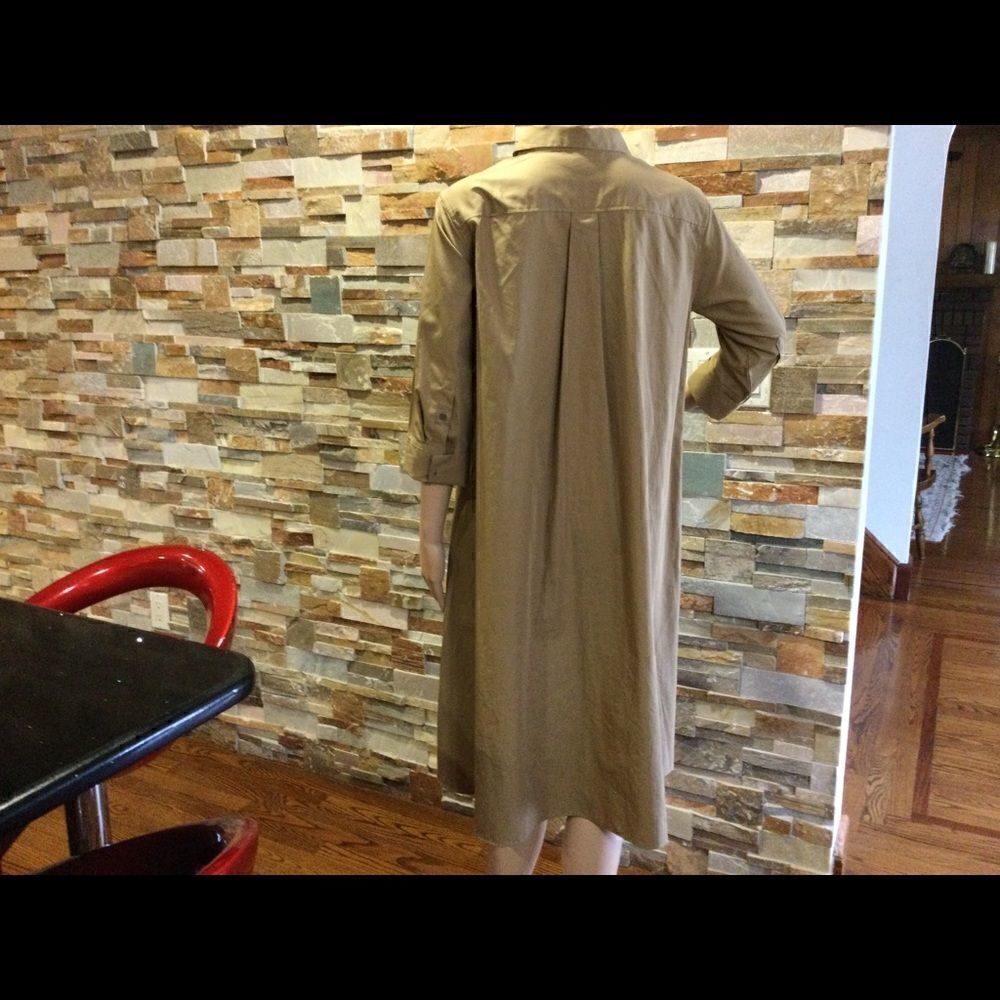 UNIQLO Shirt-Dress   - Picture 3 of 8